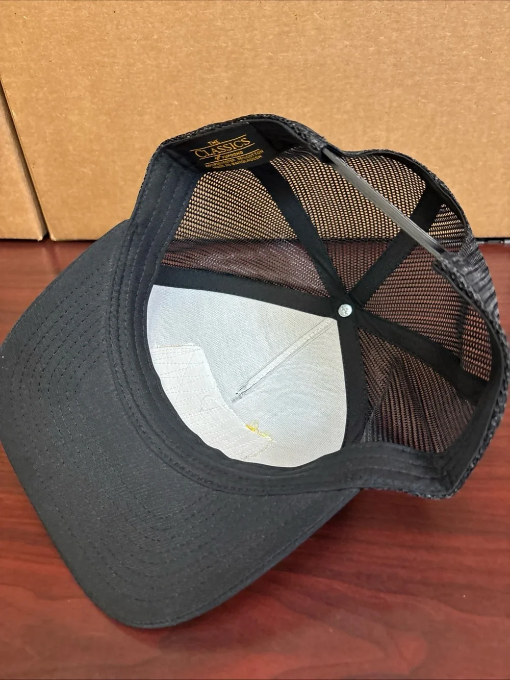 Donn’s Depot Trucker Hat Cap Austin Texas Honky Tonk Bar Mesh SnapBack